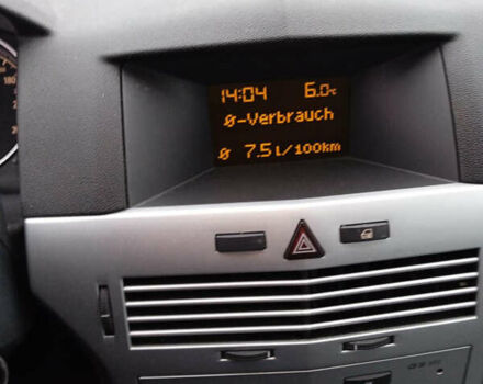 Серый Опель Астра, объемом двигателя 1.6 л и пробегом 175 тыс. км за 5800 $, фото 5 на Automoto.ua