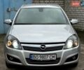 Серый Опель Астра, объемом двигателя 1.7 л и пробегом 304 тыс. км за 5800 $, фото 2 на Automoto.ua