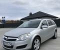 Опель Астра 2009 в Камень-Каширский на Automoto.ua Серый Опель Астра, объемом двигателя 1.9 л и пробегом 300 тыс. км за 5200 $, фото 1 на Automoto.ua