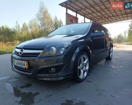 Серый Опель Астра, объемом двигателя 1.8 л и пробегом 261 тыс. км за 6500 $, фото 7 на Automoto.ua