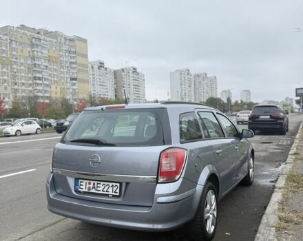 Опель Астра 2009 в Киеве на Automoto.ua Серый Опель Астра, объемом двигателя 1.9 л и пробегом 269 тыс. км за 2900 $, фото 3 на Automoto.ua