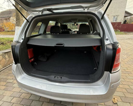 Сірий Опель Астра, об'ємом двигуна 1.7 л та пробігом 254 тис. км за 6800 $, фото 19 на Automoto.ua