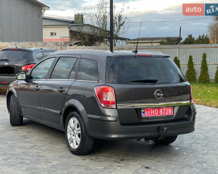 Опель Астра 2009 в Луцке на Automoto.ua Серый Опель Астра, объемом двигателя 1.6 л и пробегом 198 тыс. км за 6500 $, фото 5 на Automoto.ua