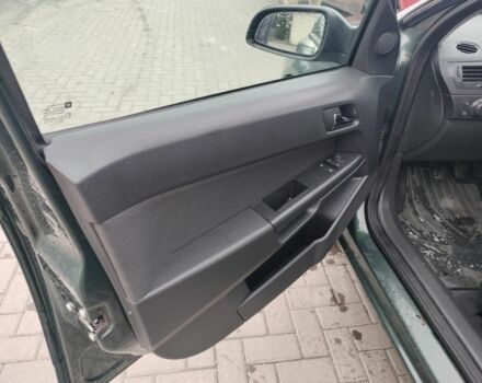 Опель Астра 2009 в Остоге на Automoto.ua Серый Опель Астра, объемом двигателя 1 л и пробегом 206 тыс. км за 5450 $, фото 16 на Automoto.ua