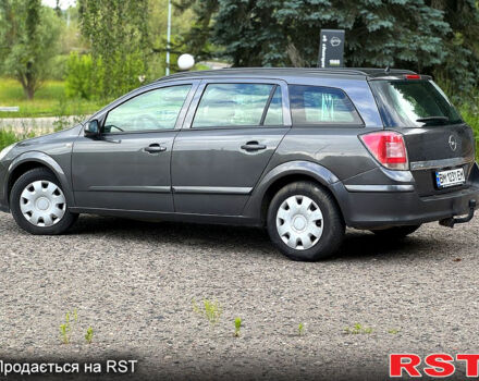 Серый Опель Астра, объемом двигателя 1.6 л и пробегом 253 тыс. км за 5800 $, фото 5 на Automoto.ua