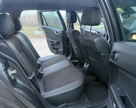 Сірий Опель Астра, об'ємом двигуна 1.7 л та пробігом 271 тис. км за 3300 $, фото 12 на Automoto.ua