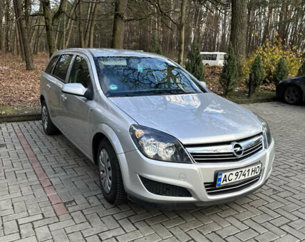 Серый Опель Астра, объемом двигателя 1.6 л и пробегом 260 тыс. км за 4750 $, фото 3 на Automoto.ua