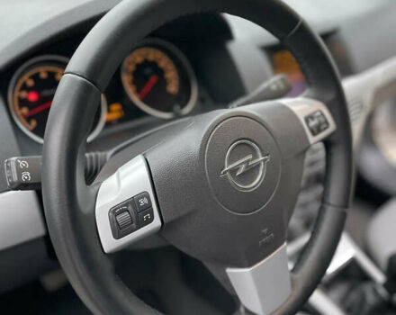 Сірий Опель Астра, об'ємом двигуна 1.6 л та пробігом 206 тис. км за 5600 $, фото 24 на Automoto.ua