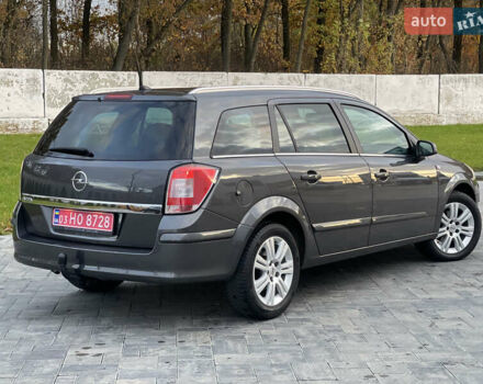 Опель Астра 2009 в Луцке на Automoto.ua Серый Опель Астра, объемом двигателя 1.6 л и пробегом 198 тыс. км за 6500 $, фото 8 на Automoto.ua
