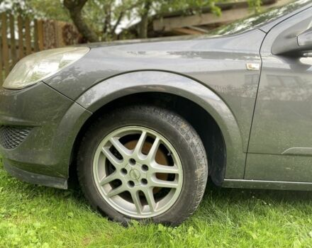 Серый Опель Астра, объемом двигателя 1.7 л и пробегом 223 тыс. км за 5199 $, фото 6 на Automoto.ua