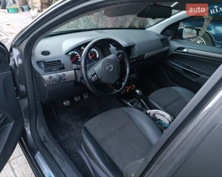 Сірий Опель Астра, об'ємом двигуна 1.6 л та пробігом 215 тис. км за 7500 $, фото 2 на Automoto.ua