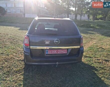Серый Опель Астра, объемом двигателя 1.6 л и пробегом 236 тыс. км за 6300 $, фото 27 на Automoto.ua