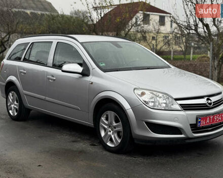 Серый Опель Астра, объемом двигателя 1.4 л и пробегом 199 тыс. км за 5350 $, фото 5 на Automoto.ua