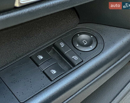 Серый Опель Астра, объемом двигателя 1.6 л и пробегом 210 тыс. км за 5500 $, фото 61 на Automoto.ua