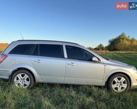 Серый Опель Астра, объемом двигателя 1.6 л и пробегом 243 тыс. км за 4800 $, фото 8 на Automoto.ua