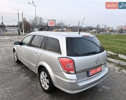Серый Опель Астра, объемом двигателя 1.6 л и пробегом 229 тыс. км за 6000 $, фото 10 на Automoto.ua