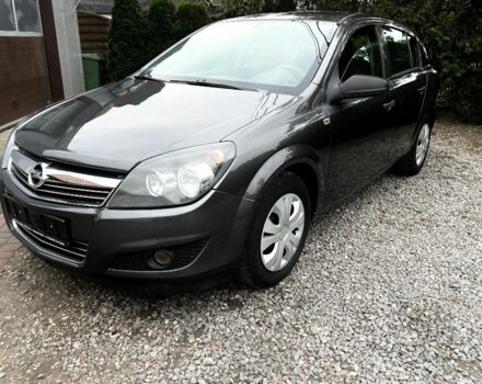 Серый Опель Астра, объемом двигателя 1.6 л и пробегом 240 тыс. км за 2100 $, фото 4 на Automoto.ua