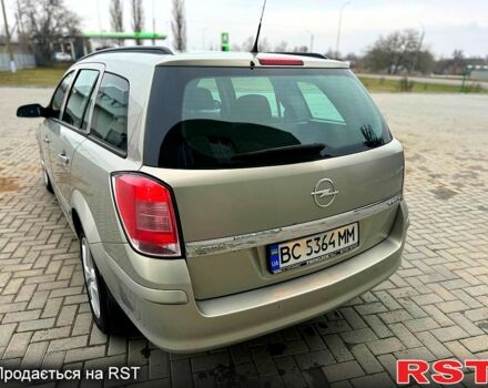 Опель Астра 2009 в Новом Буге на Automoto.ua Серый Опель Астра, объемом двигателя 1.4 л и пробегом 316 тыс. км за 4900 $, фото 2 на Automoto.ua