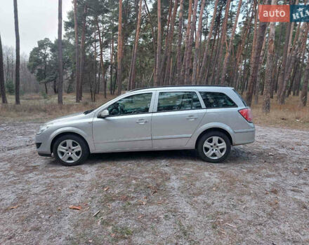 Серый Опель Астра, объемом двигателя 1.6 л и пробегом 206 тыс. км за 5850 $, фото 11 на Automoto.ua