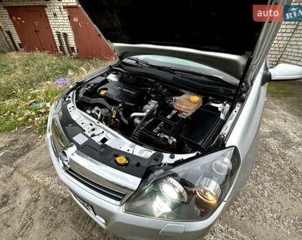 Сірий Опель Астра, об'ємом двигуна 1.7 л та пробігом 304 тис. км за 5800 $, фото 49 на Automoto.ua