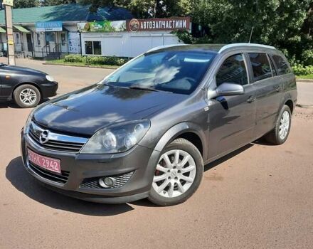 Серый Опель Астра, объемом двигателя 1.6 л и пробегом 236 тыс. км за 6300 $, фото 2 на Automoto.ua
