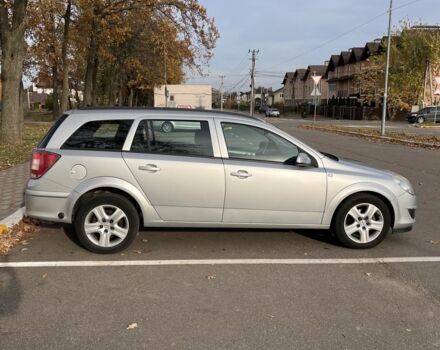 Серый Опель Астра, объемом двигателя 1.6 л и пробегом 243 тыс. км за 5512 $, фото 4 на Automoto.ua