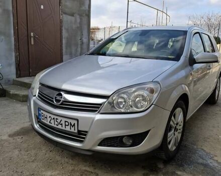 Серый Опель Астра, объемом двигателя 1.7 л и пробегом 290 тыс. км за 5500 $, фото 18 на Automoto.ua