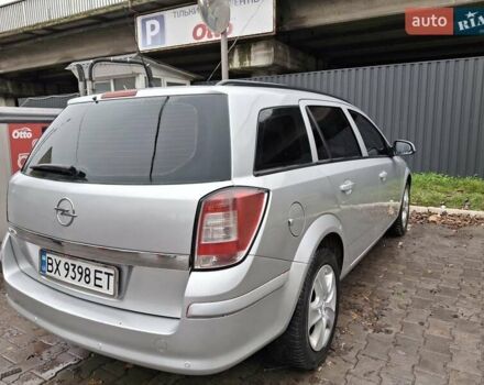Серый Опель Астра, объемом двигателя 1.6 л и пробегом 290 тыс. км за 5450 $, фото 4 на Automoto.ua