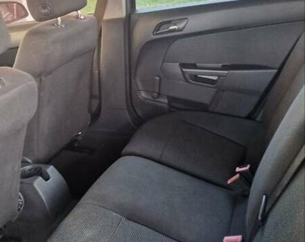 Серый Опель Астра, объемом двигателя 1.6 л и пробегом 220 тыс. км за 5300 $, фото 2 на Automoto.ua