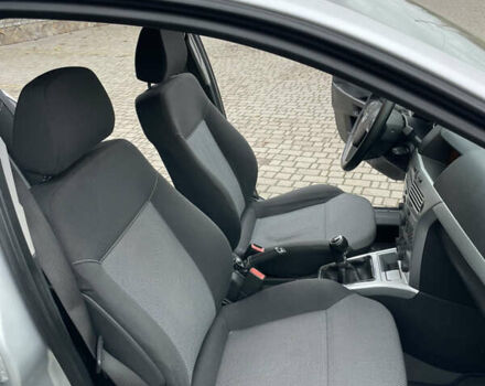 Сірий Опель Астра, об'ємом двигуна 1.6 л та пробігом 206 тис. км за 5600 $, фото 40 на Automoto.ua