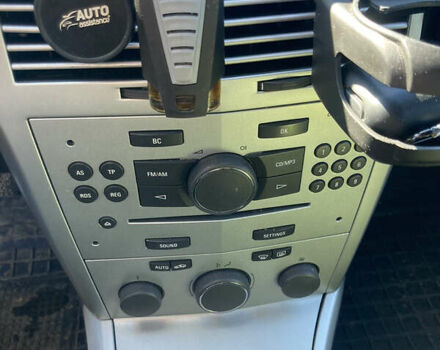 Серый Опель Астра, объемом двигателя 1.7 л и пробегом 275 тыс. км за 6300 $, фото 32 на Automoto.ua