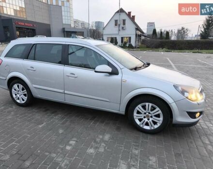 Серый Опель Астра, объемом двигателя 1.6 л и пробегом 229 тыс. км за 6000 $, фото 5 на Automoto.ua