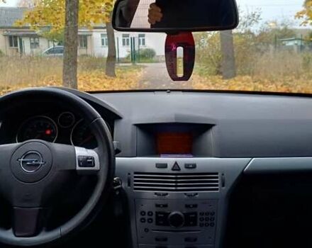 Серый Опель Астра, объемом двигателя 1.6 л и пробегом 255 тыс. км за 5500 $, фото 3 на Automoto.ua