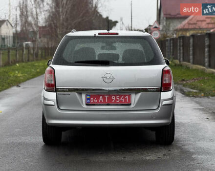 Серый Опель Астра, объемом двигателя 1.4 л и пробегом 199 тыс. км за 5350 $, фото 9 на Automoto.ua