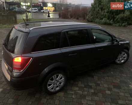 Серый Опель Астра, объемом двигателя 1.69 л и пробегом 294 тыс. км за 5000 $, фото 26 на Automoto.ua