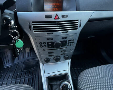 Опель Астра 2009 у Хмельницькому на Automoto.ua Сірий Опель Астра, об'ємом двигуна 1.6 л та пробігом 226 тис. км за 5999 $, фото 6 на Automoto.ua