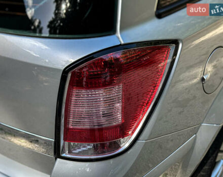 Серый Опель Астра, объемом двигателя 1.6 л и пробегом 210 тыс. км за 5500 $, фото 51 на Automoto.ua