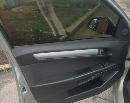 Серый Опель Астра, объемом двигателя 1.6 л и пробегом 199 тыс. км за 5650 $, фото 19 на Automoto.ua