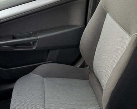 Сірий Опель Астра, об'ємом двигуна 1.7 л та пробігом 254 тис. км за 6800 $, фото 15 на Automoto.ua