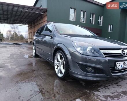 Серый Опель Астра, объемом двигателя 1.8 л и пробегом 261 тыс. км за 6500 $, фото 12 на Automoto.ua