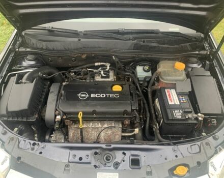 Серый Опель Астра, объемом двигателя 1.6 л и пробегом 188 тыс. км за 4900 $, фото 18 на Automoto.ua