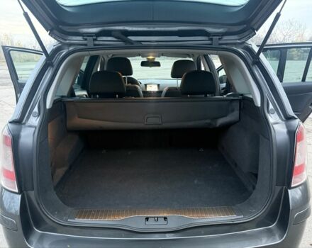 Сірий Опель Астра, об'ємом двигуна 1.7 л та пробігом 271 тис. км за 3300 $, фото 18 на Automoto.ua