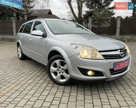 Сірий Опель Астра, об'ємом двигуна 1.6 л та пробігом 206 тис. км за 5600 $, фото 2 на Automoto.ua