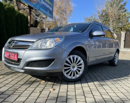 Серый Опель Астра, объемом двигателя 1.6 л и пробегом 228 тыс. км за 5500 $, фото 1 на Automoto.ua