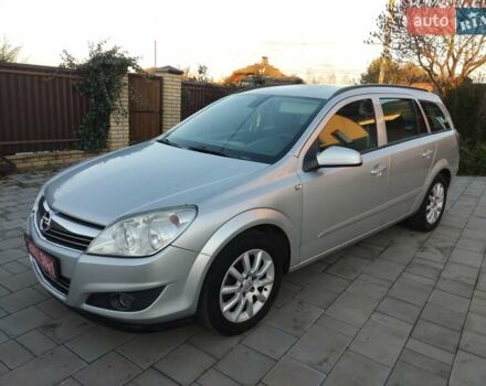 Серый Опель Астра, объемом двигателя 1.6 л и пробегом 240 тыс. км за 5550 $, фото 3 на Automoto.ua