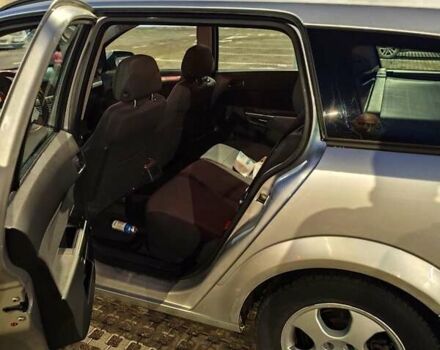 Серый Опель Астра, объемом двигателя 1.7 л и пробегом 200 тыс. км за 5750 $, фото 4 на Automoto.ua