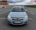 Серый Опель Астра, объемом двигателя 1.7 л и пробегом 237 тыс. км за 5800 $, фото 2 на Automoto.ua