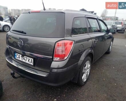 Серый Опель Астра, объемом двигателя 1.6 л и пробегом 263 тыс. км за 6600 $, фото 3 на Automoto.ua
