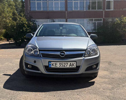 Серый Опель Астра, объемом двигателя 1.6 л и пробегом 217 тыс. км за 6000 $, фото 3 на Automoto.ua