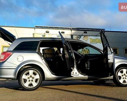 Серый Опель Астра, объемом двигателя 1.6 л и пробегом 200 тыс. км за 6150 $, фото 6 на Automoto.ua